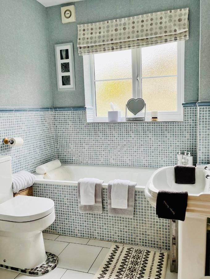 Penmaen-mawr Woodbriar Bed & Breakfast エクステリア 写真