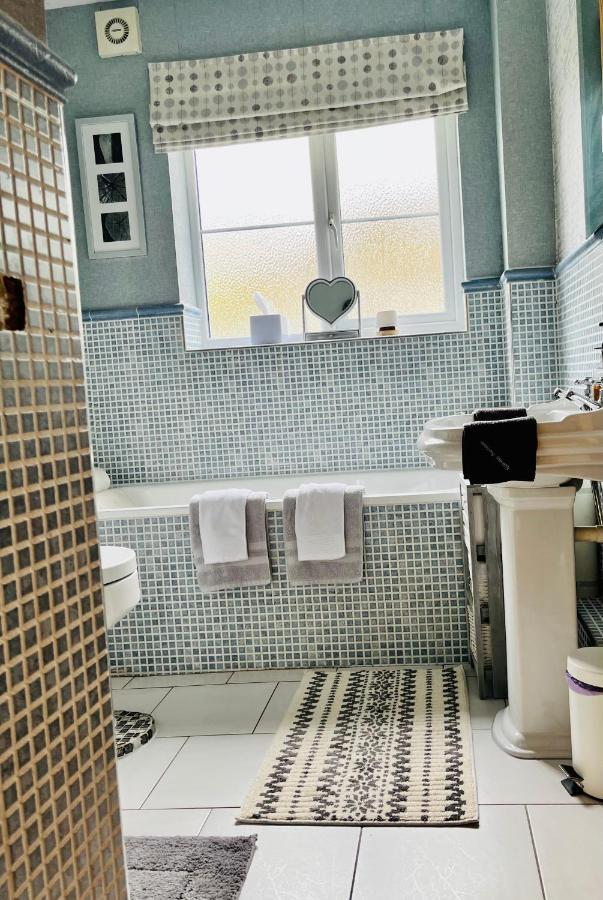 Penmaen-mawr Woodbriar Bed & Breakfast エクステリア 写真
